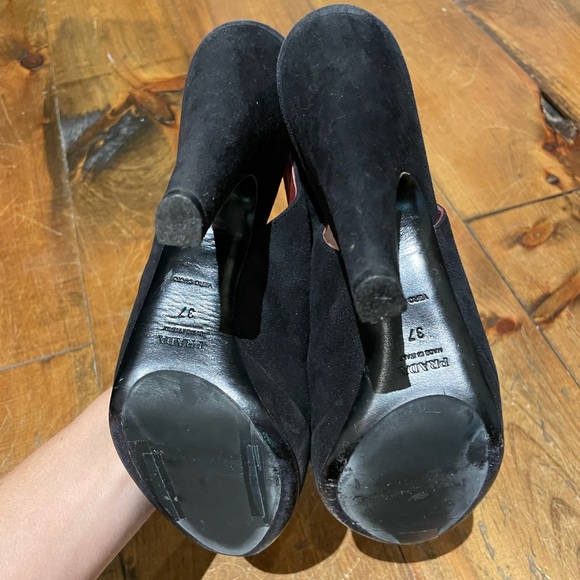 Prada Heels - Picture 2 of 6